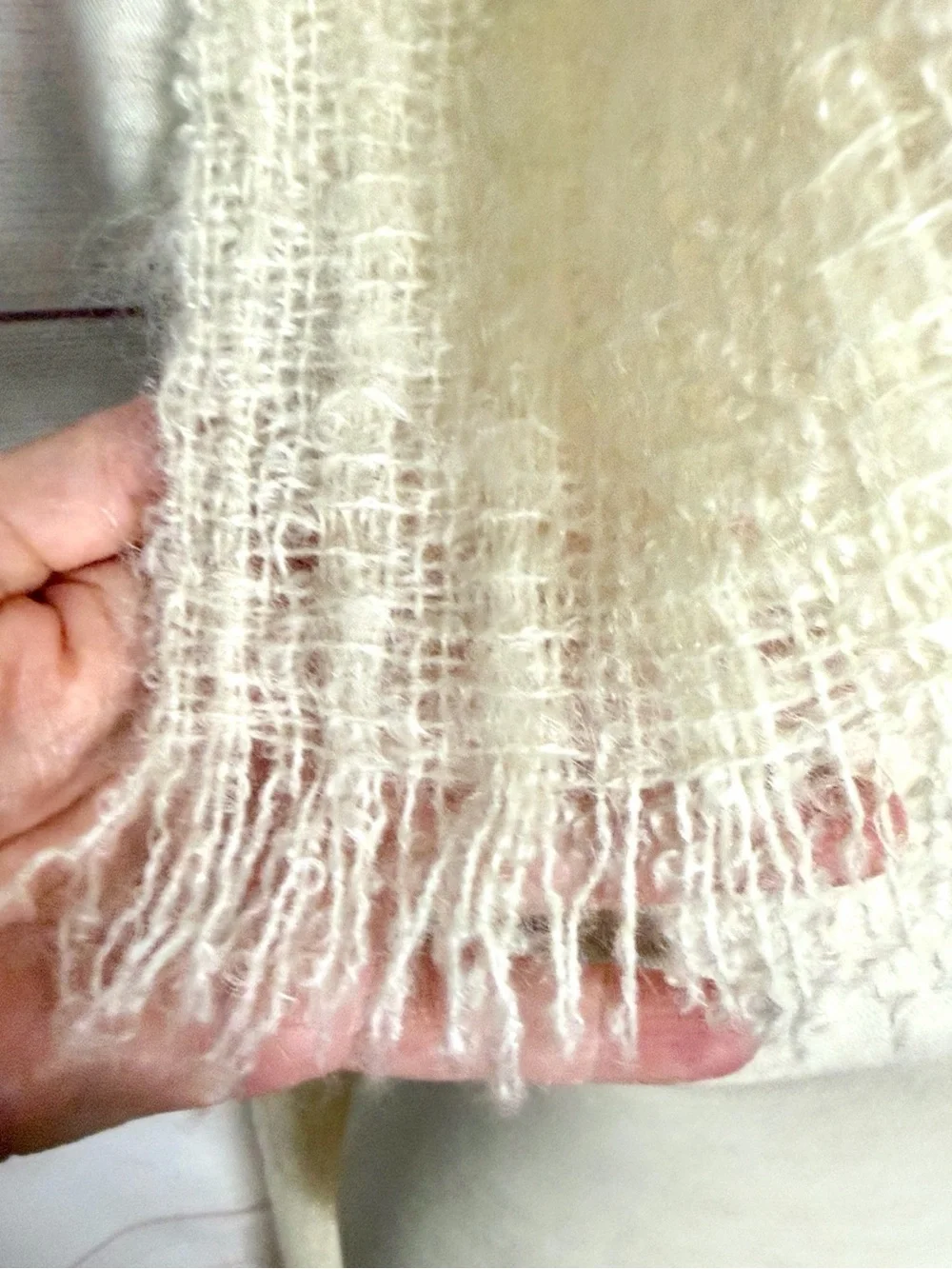 Donegal Design Ireland Large Oblong Scarf Mohair Wool Ivory Handwoven Fringe